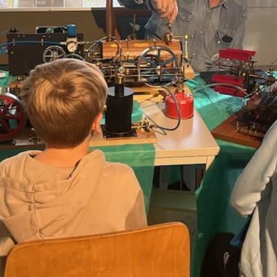 Bild vergr&ouml;&szlig;ern: 2025_11_14 Steinweg-Schule Industriemuseum (1)