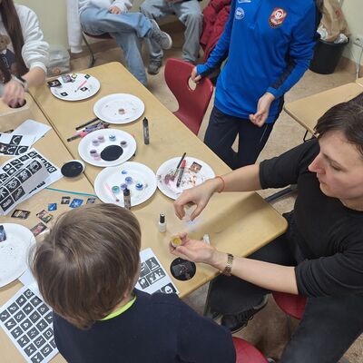 Bild vergr&ouml;&szlig;ern: 202_12_03 Steinweg-Schule Tag der offenen T&uuml;r und Nikolausfest