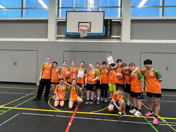 Bild vergr&ouml;&szlig;ern: 2026_03_11 Steinweg-Schule JtfO Basketball