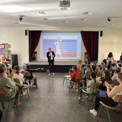 Bild vergr&ouml;&szlig;ern: 2026_06_04 Steinweg-Schule Europa Malwettbewerb