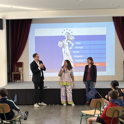 Bild vergr&ouml;&szlig;ern: 2026_06_04 Steinweg-Schule Europa Malwettbewerb