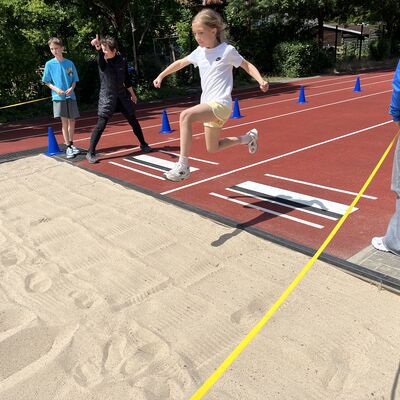 Bild vergr&ouml;&szlig;ern: 2026_06_11 Steinweg-Schule Bundesjugendspiele