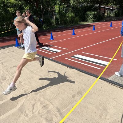 Bild vergr&ouml;&szlig;ern: 2026_06_11 Steinweg-Schule Bundesjugendspiele