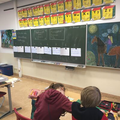 Bild vergr&ouml;&szlig;ern: 2025_03_12 Steinweg-Schule Fachbereich Deutsch (1)